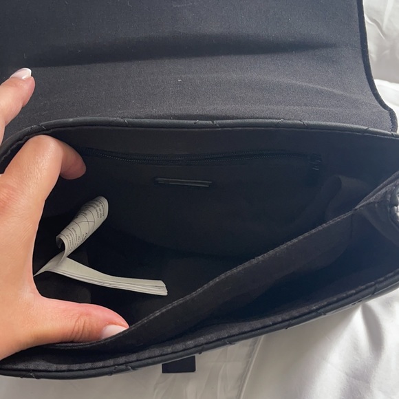 Quilted aldo cross body bag - Picture 2 of 6